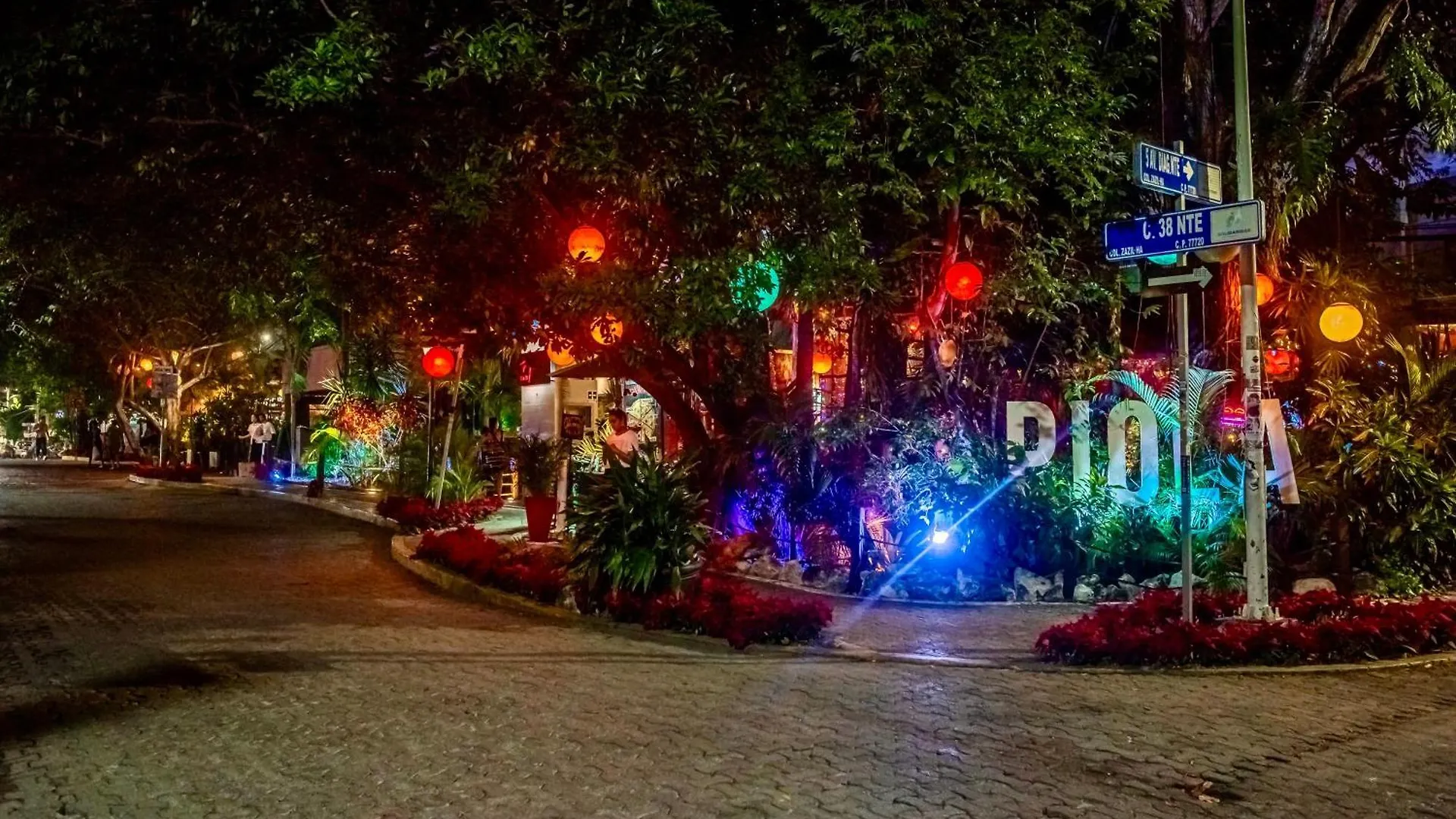 Playa Azul Studio - Coco Beach I Playa del Carmen Mexico
